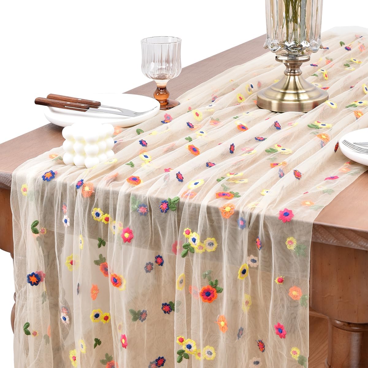 Floral Daisy Table Runner for Spring and Parties, Home Decor