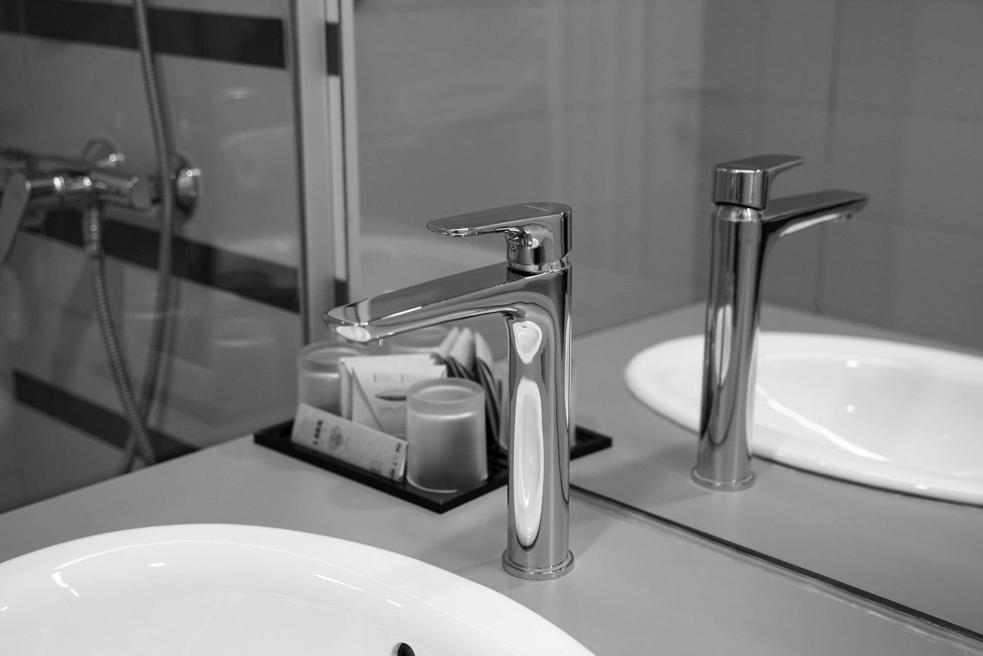A beautiful farmhouse kitchen sink anchoring the whole space