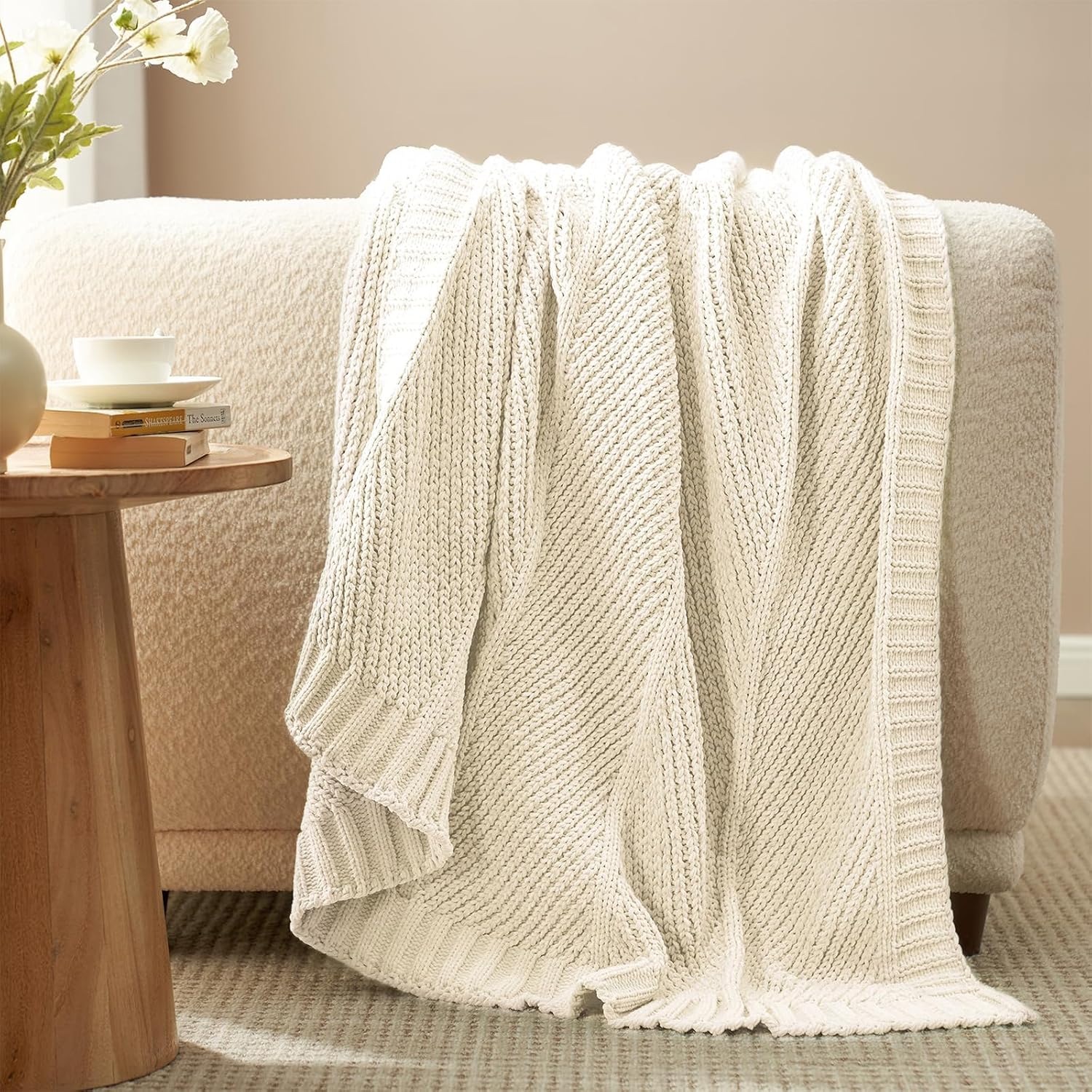 Amelie Home Chenille Knit Throw Blanket for Couch, Cream, 50 x 60 Inch